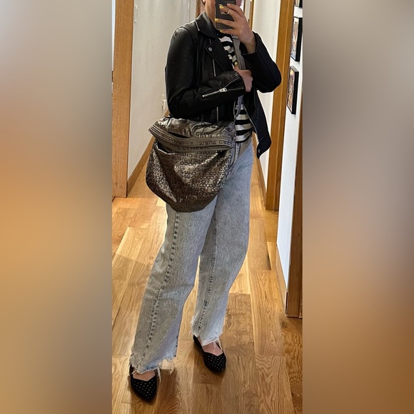 Chanel Unlimited Messenger Bag Nylon Large - Picture 17 of 17